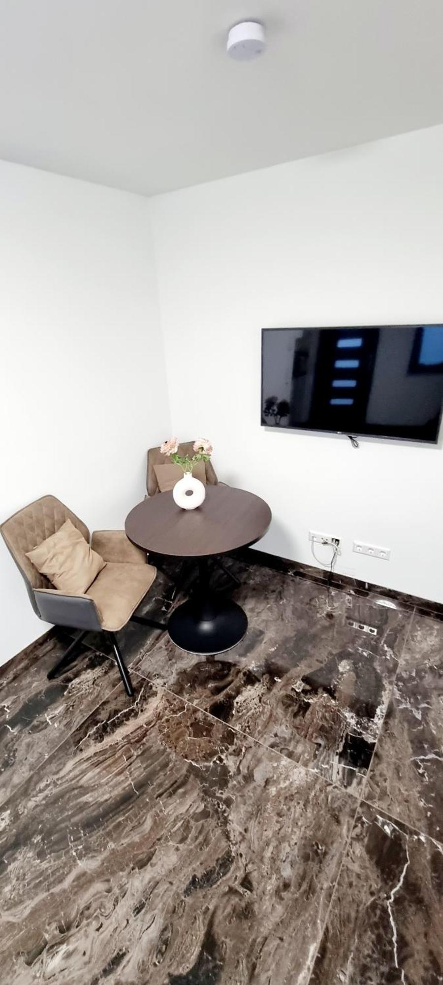 Einliegerwohnung Neu In Vaihingen Enz Horrheim المظهر الخارجي الصورة